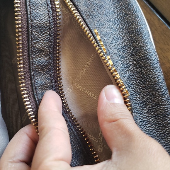 Michael Kors Unisex Mott Medium Waistpack Bumbag Monogram Quiet Luxury - Picture 11 of 16